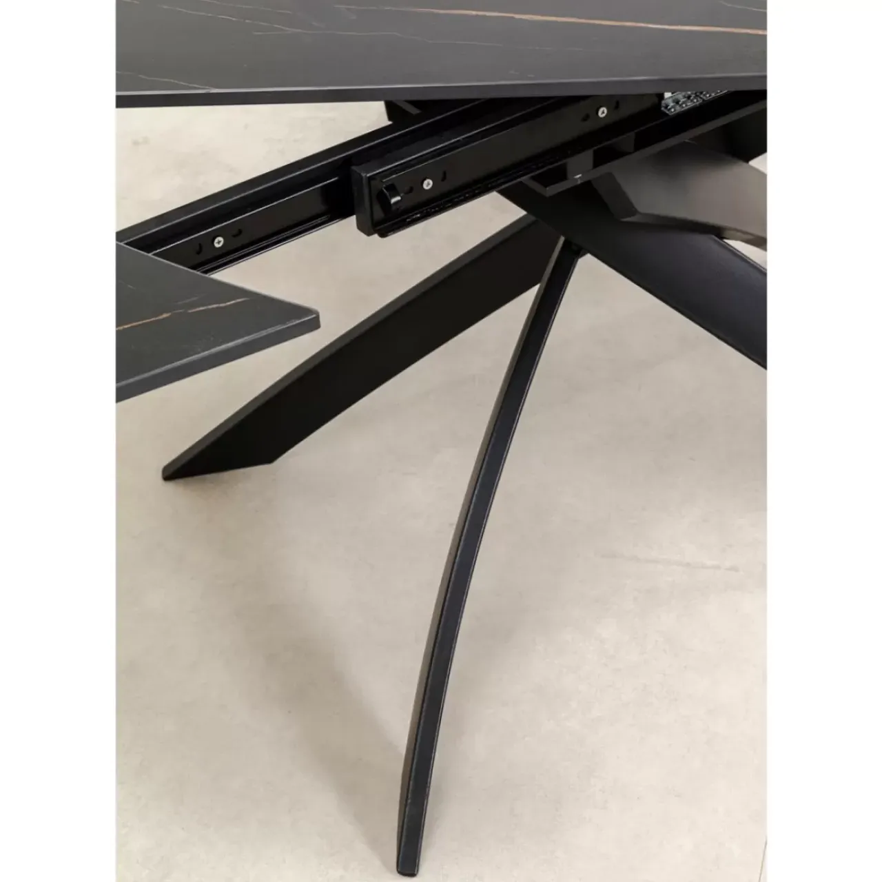 Tische-KARE Design Ausziehtisch Twist Schwarz 120(30+30)X90Cm
