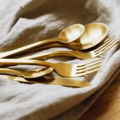 Geschirr & Tischaccessoires-KARE Design Besteck Lery Gold 4.Tlg
