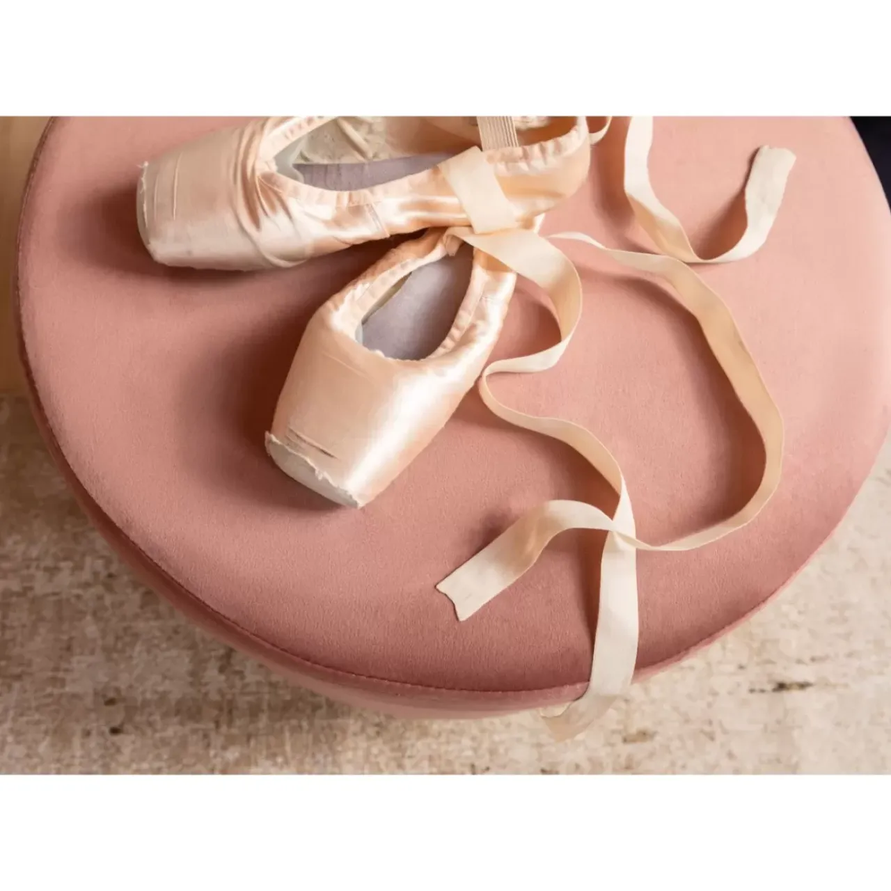 Sitzbänke-KARE Design Hocker Cherry Rose Brass O55Cm