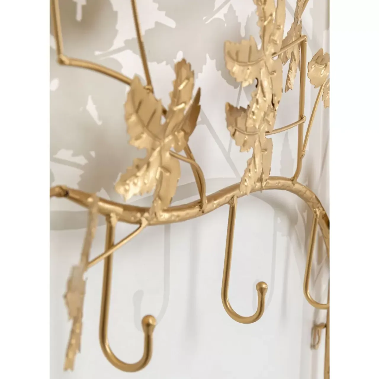 Kleinmöbel & Sonstiges-KARE Design Wandgarderobe Leafline Gold 93Cm