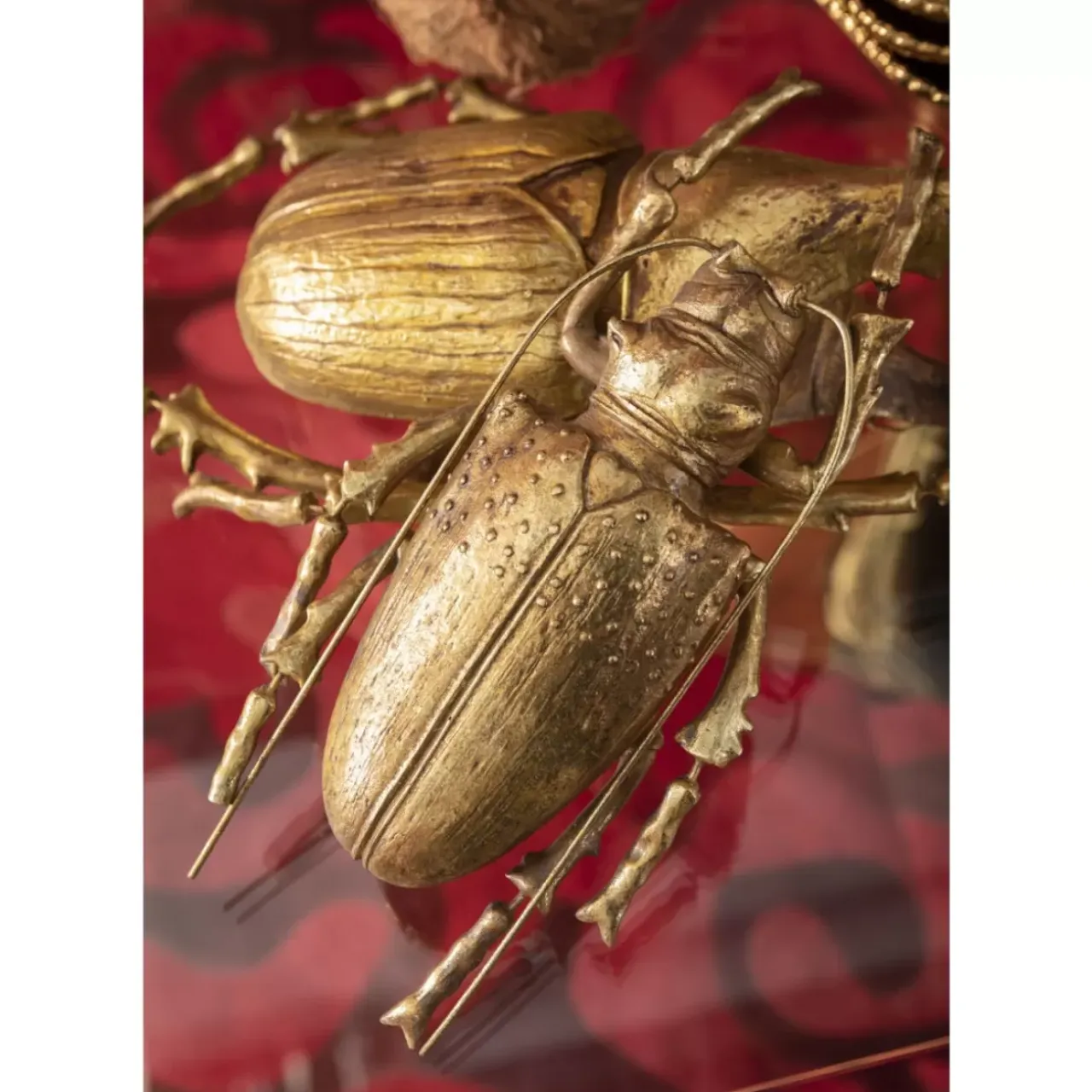 Bilder-KARE Design Wandschmuck Longicorn Beetle Gold